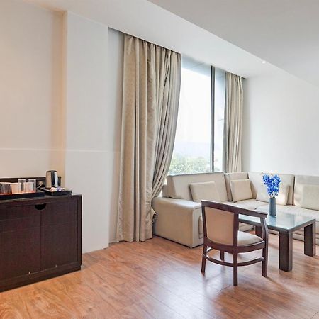 Townhouse Oak Agra Near Sultanganj Puliya Formerly Bb Grand Zewnętrze zdjęcie